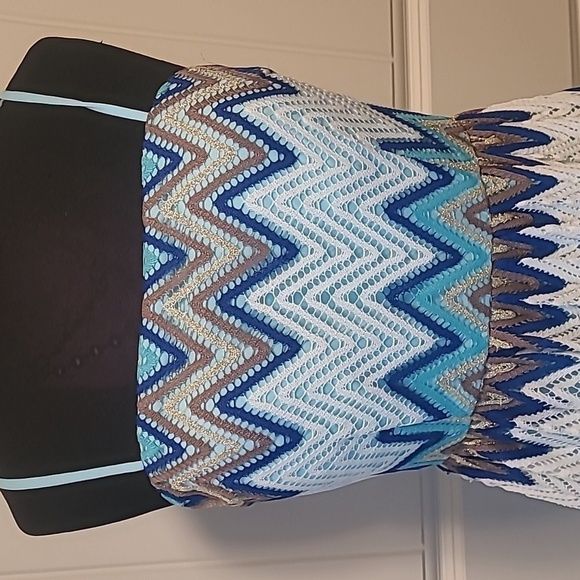 Minuet Blue Chevron Crochet Lace Maxi Dress size S - Picture 3 of 9